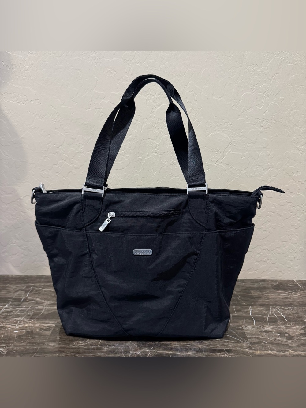 Baggallini Nylon Travel Commuter Bag